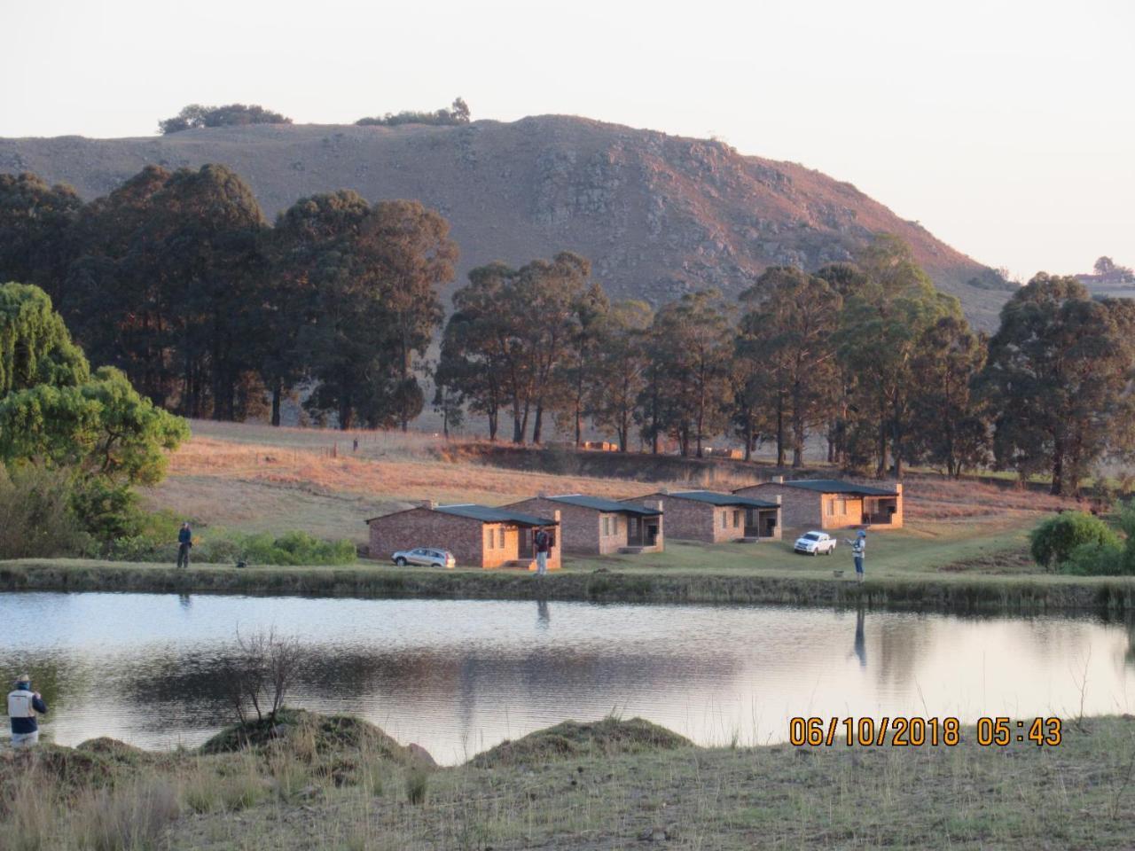 Гостевой дом Elandskloof Trout Farm Даллструм Экстерьер фото